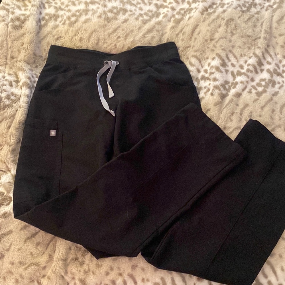 Fig pants.
